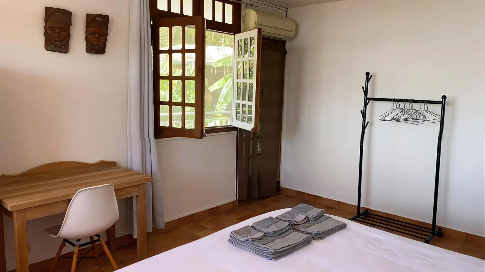 פוינט-נואר Appartement Avec Une Vue Sur Mer
