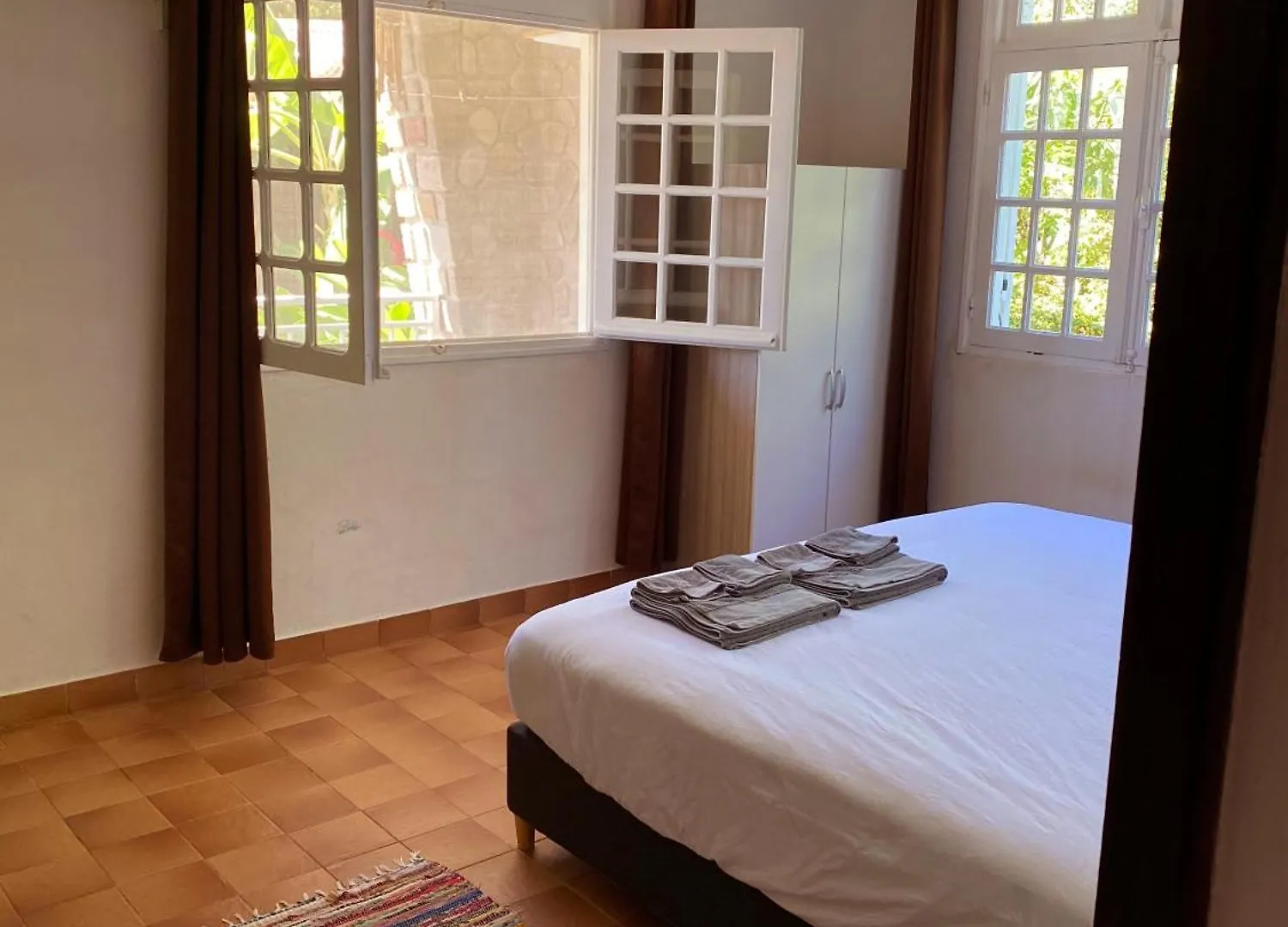 דירה פוינט-נואר Appartement Avec Une Vue Sur Mer
